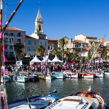 Grand T3 Lumineux Spacieux Propre, Tout Confort, Parking, Ascenseur, Emplacement Central Unique, Port-Commerces-Mer Et Plages A Pied, Location Du Samedi Au Samedi Sanary-sur-Mer Kültér fotó